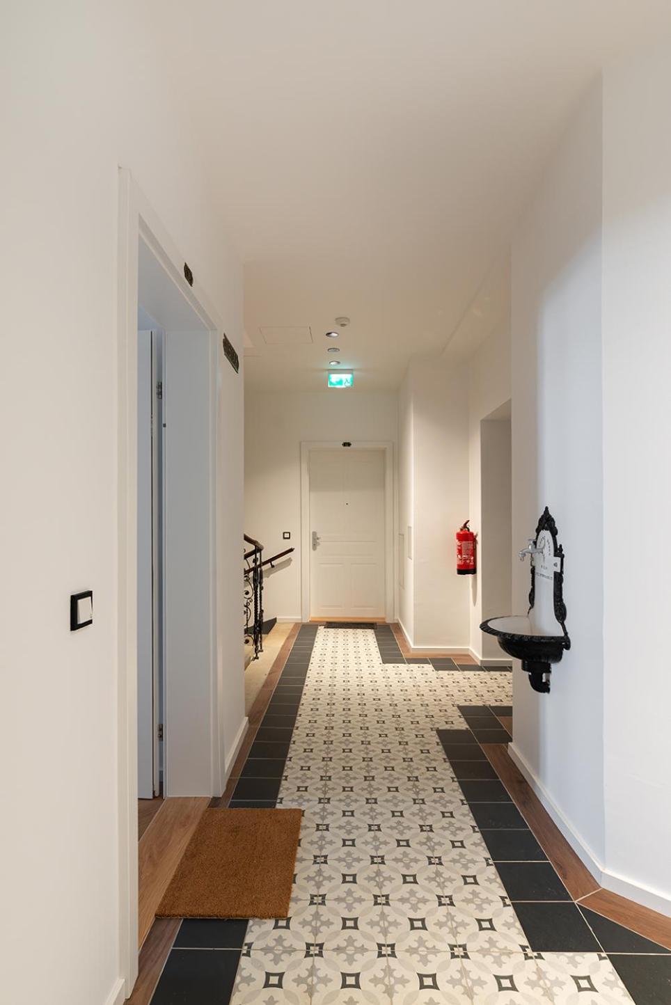 Modern Wohnen Im Renovierten Stil-altbau Apartment Wien