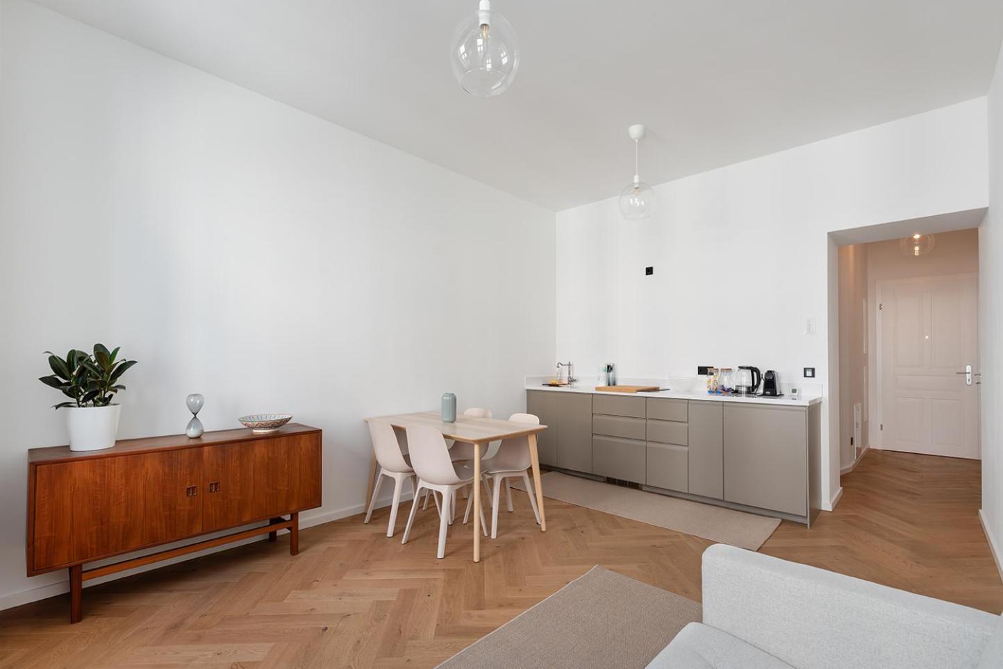 Apartment Modern Wohnen Im Renovierten Stil-altbau Wien