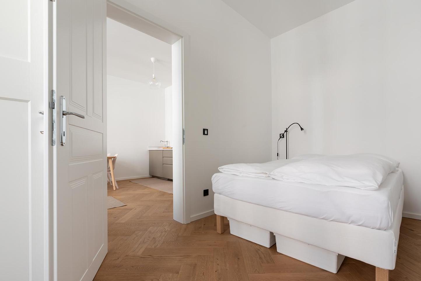 Appartement Modern Wohnen Im Renovierten Stil-altbau *