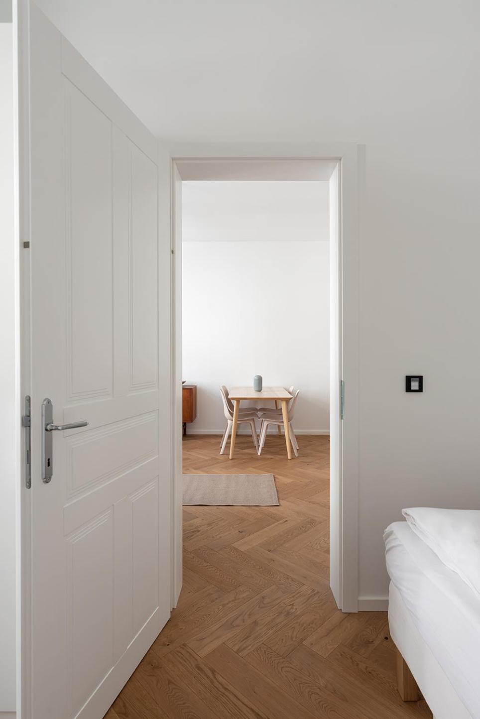 Modern Wohnen Im Renovierten Stil-altbau Appartement